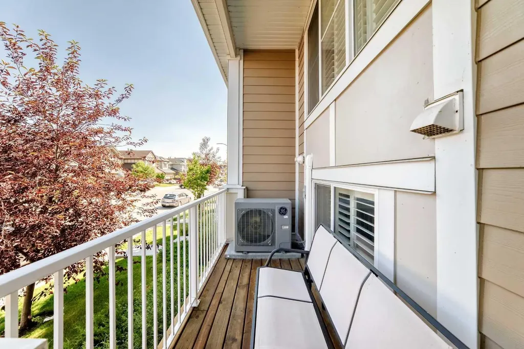 532 Cranford Drive SE Calgary AB T3M2P7