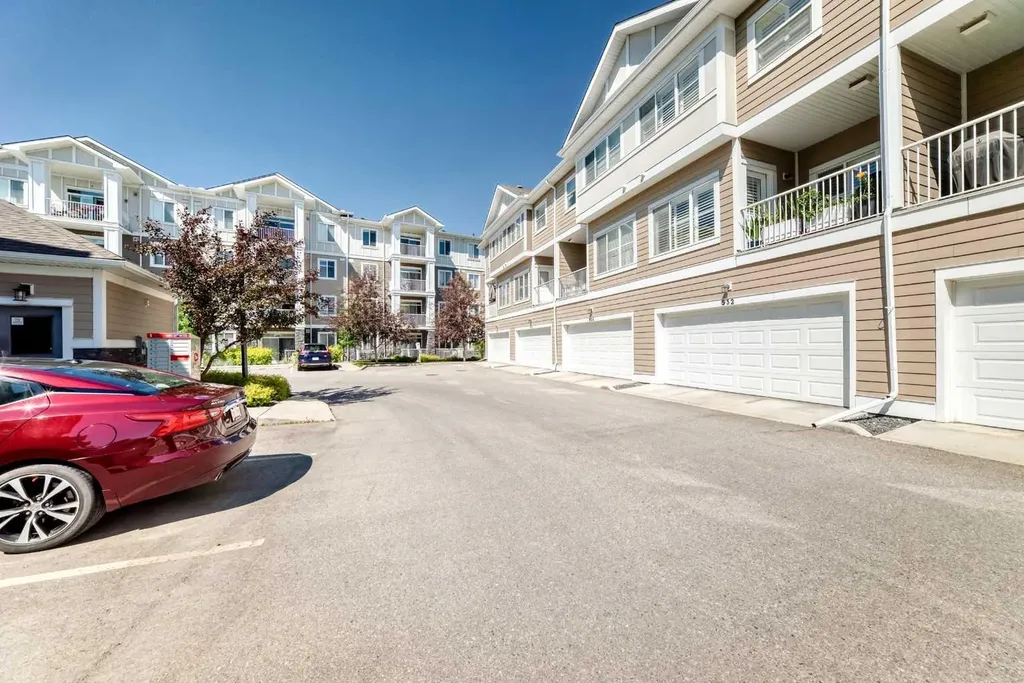 532 Cranford Drive SE Calgary AB T3M2P7