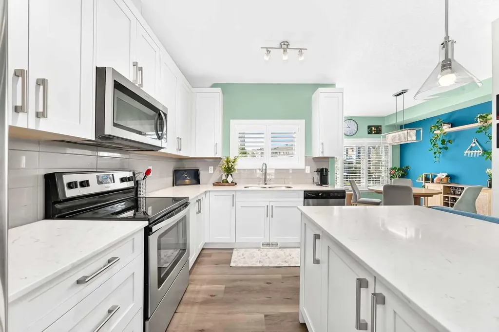 532 Cranford Drive SE Calgary AB T3M2P7