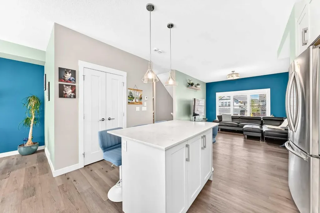 532 Cranford Drive SE Calgary AB T3M2P7