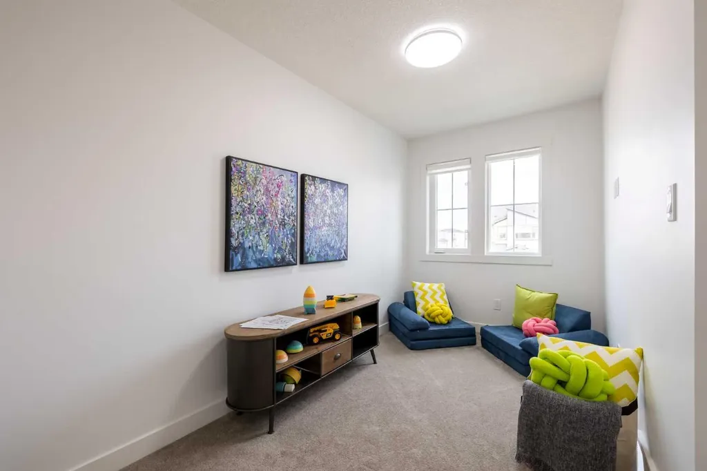 633 Savanna Drive NE Calgary AB T3J5P8