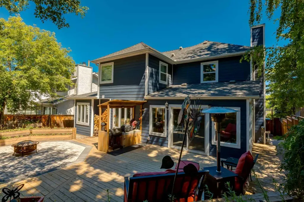 9915 Patton Road SW Calgary AB T2V 5G1