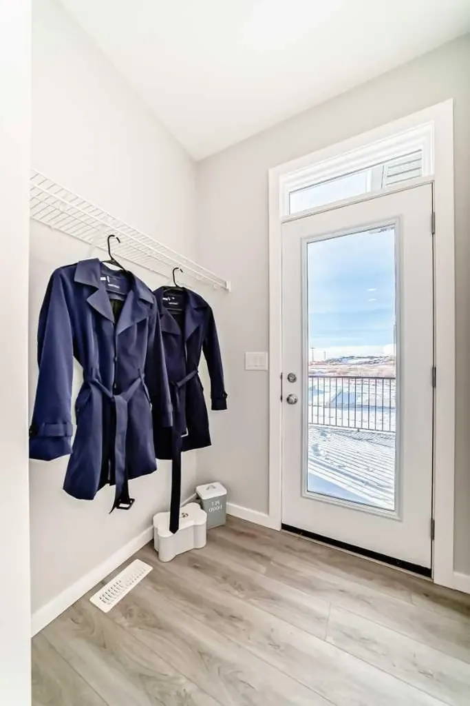 136 Heirloom Street SE Calgary AB T3S 0Y5