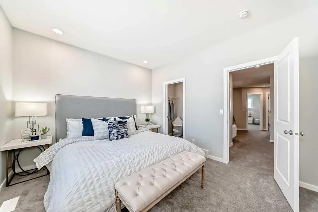 136 Heirloom Street SE Calgary AB T3S 0Y5