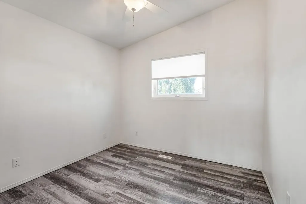 248 Blackfoot Road W Lethbridge AB T1K7W4
