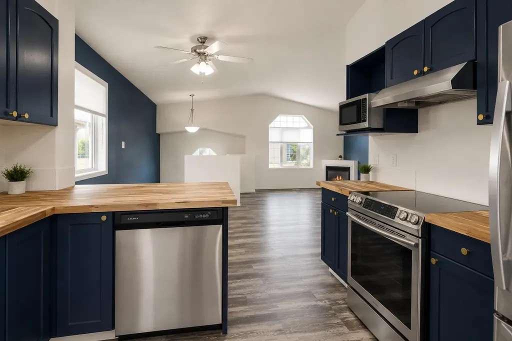 248 Blackfoot Road W Lethbridge AB T1K7W4