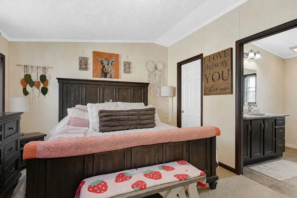 10615 88 Street Grande Prairie AB T8X 1P3