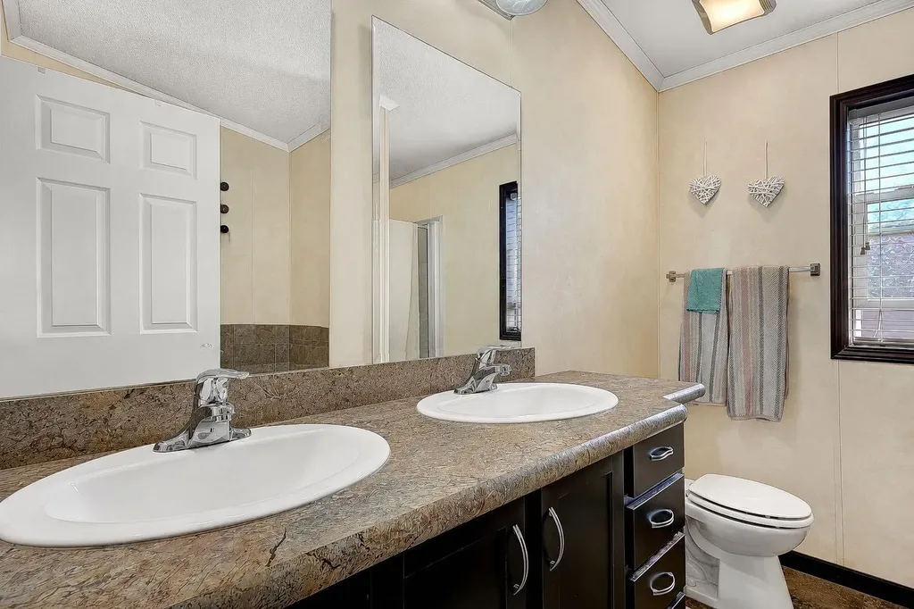 10615 88 Street Grande Prairie AB T8X 1P5
