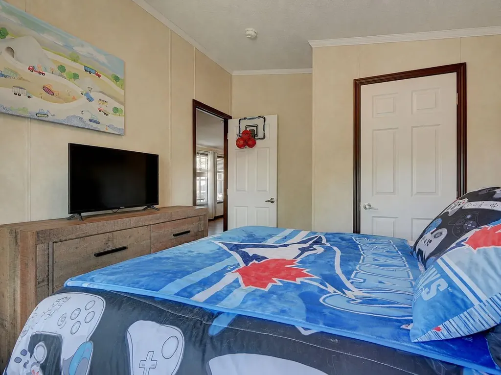 10615 88 Street Grande Prairie AB T8X 1P3