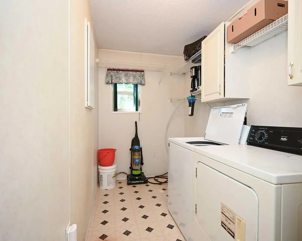 712043 Range Road 10 Rural Lesser Slave River No. 124 M.d. Of AB T0G2B0
