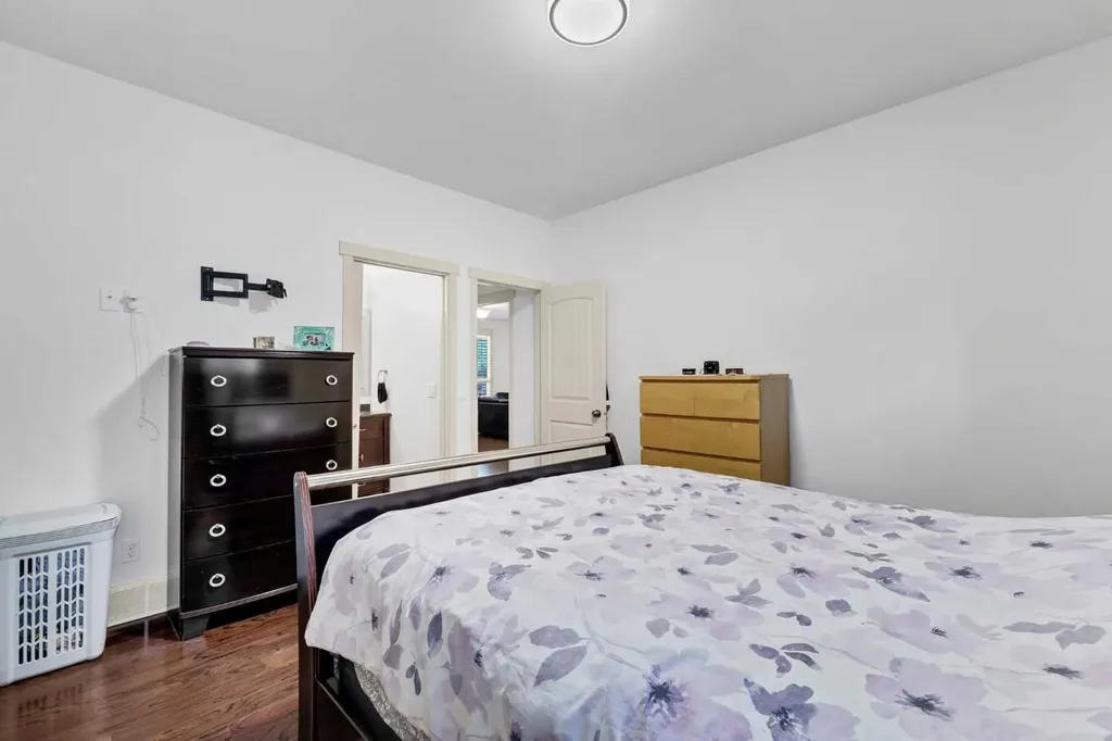 873A 5 Street SE Medicine Hat AB T1A0N9