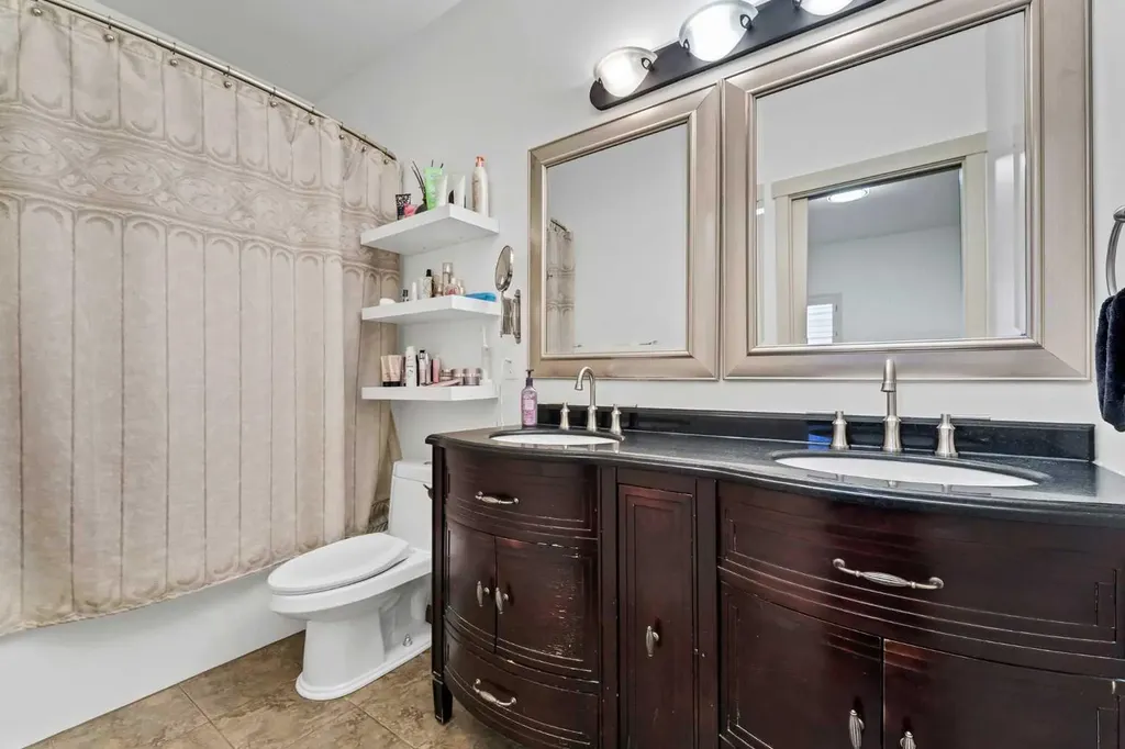 873A 5 Street SE Medicine Hat AB T1A0N9