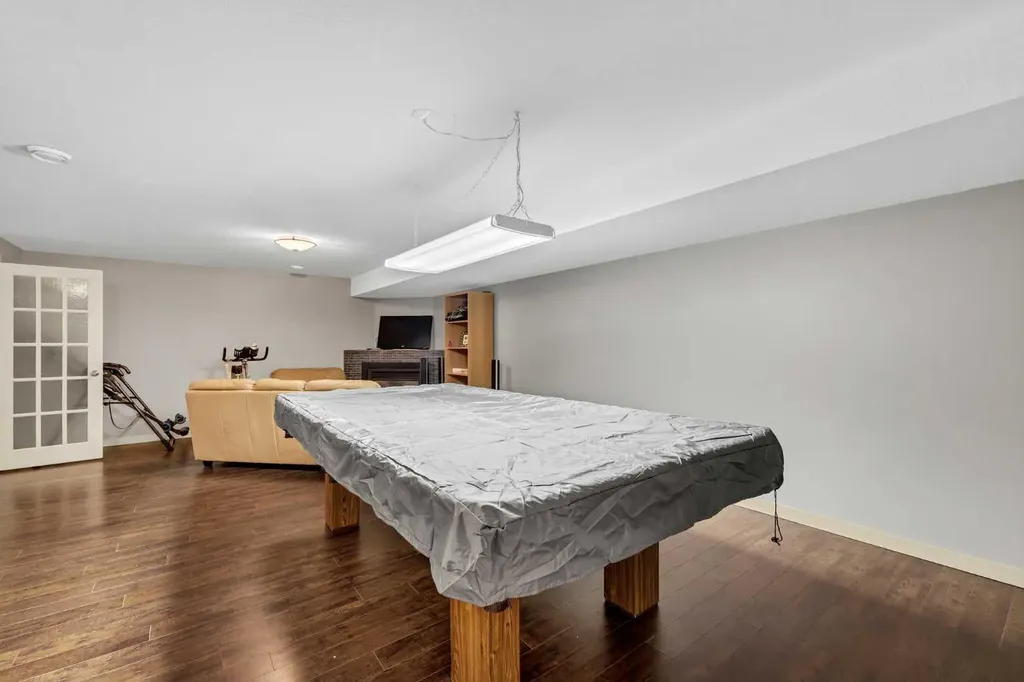 873A 5 Street SE Medicine Hat AB T1A0N9