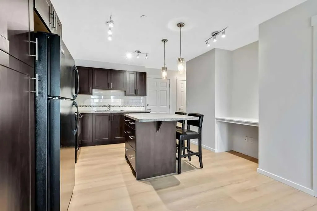 755 Copperpond Boulevard SE Calgary AB T2Z 4R2