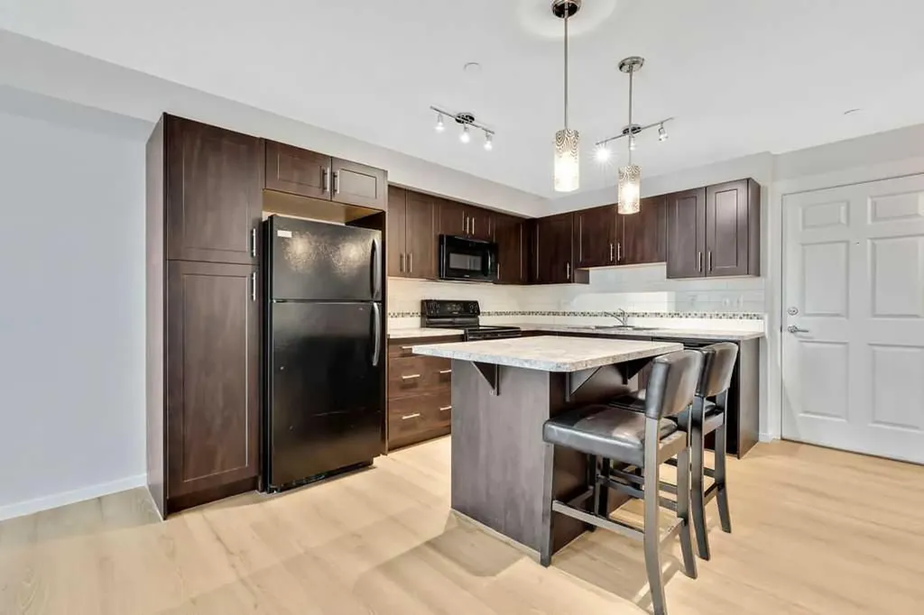 755 Copperpond Boulevard SE Calgary AB T2Z 4R2