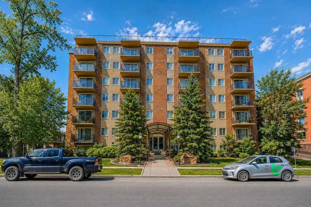 812 14 Avenue SW Calgary AB T2R 0N6