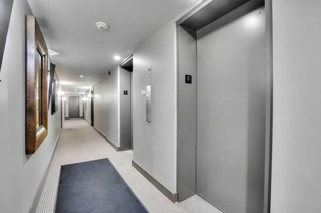 812 14 Avenue SW Calgary AB T2R 0N6