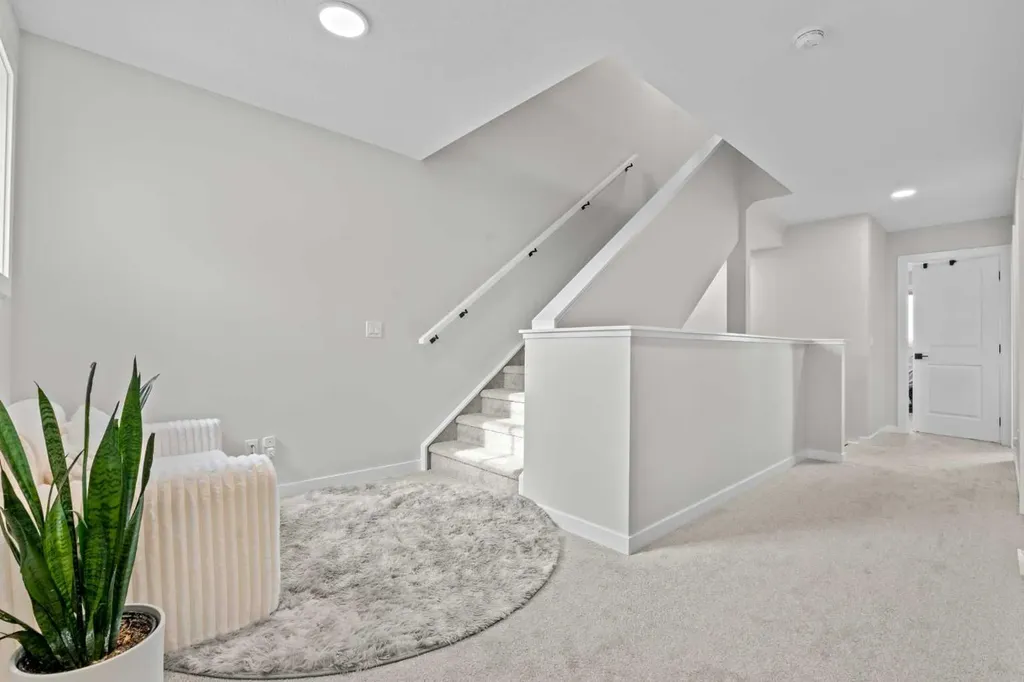 34 Belvedere Green SE Calgary AB T2A 7M5