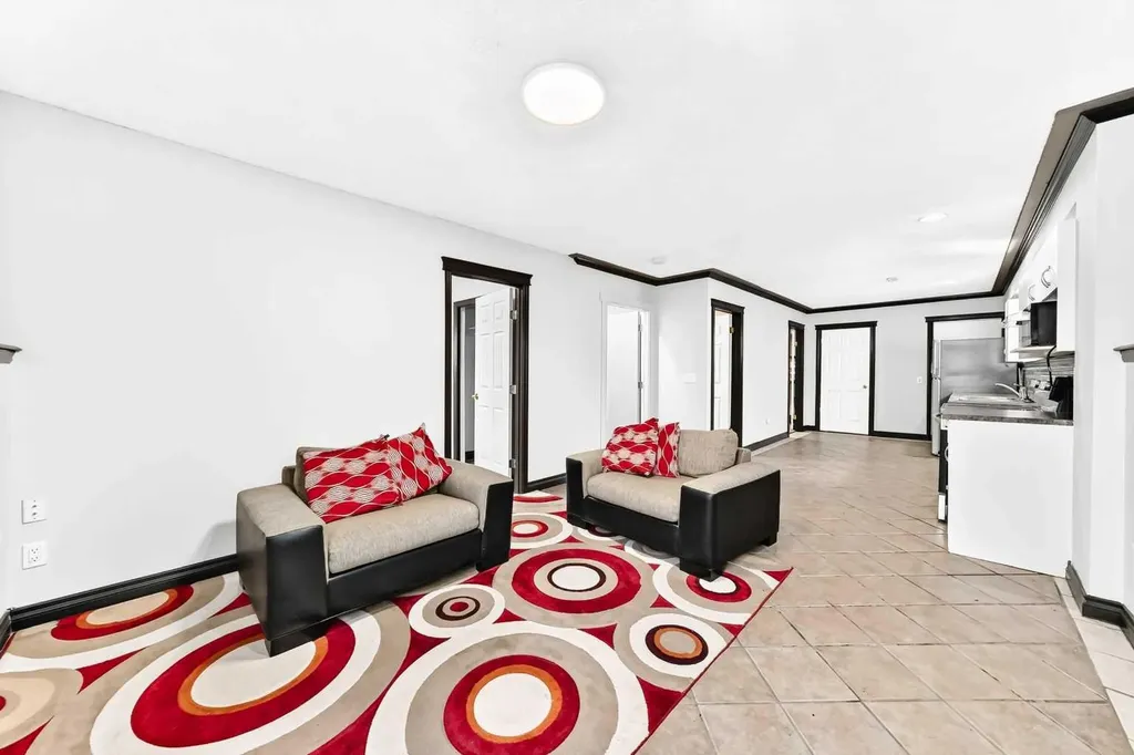 87 Tarington Road NE Calgary AB T3J 3X1