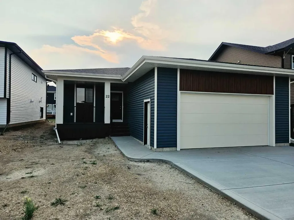 22 Tagish Avenue Red Deer AB T4P 0Y7