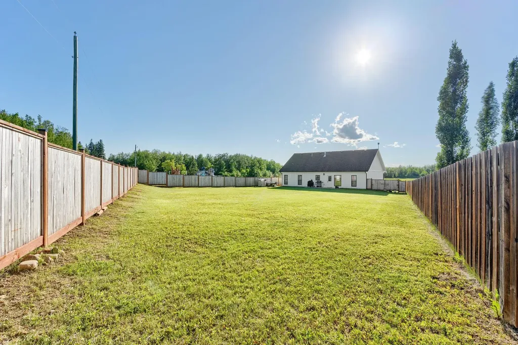 5406 Poplar Lane Athabasca AB T9S 0A8
