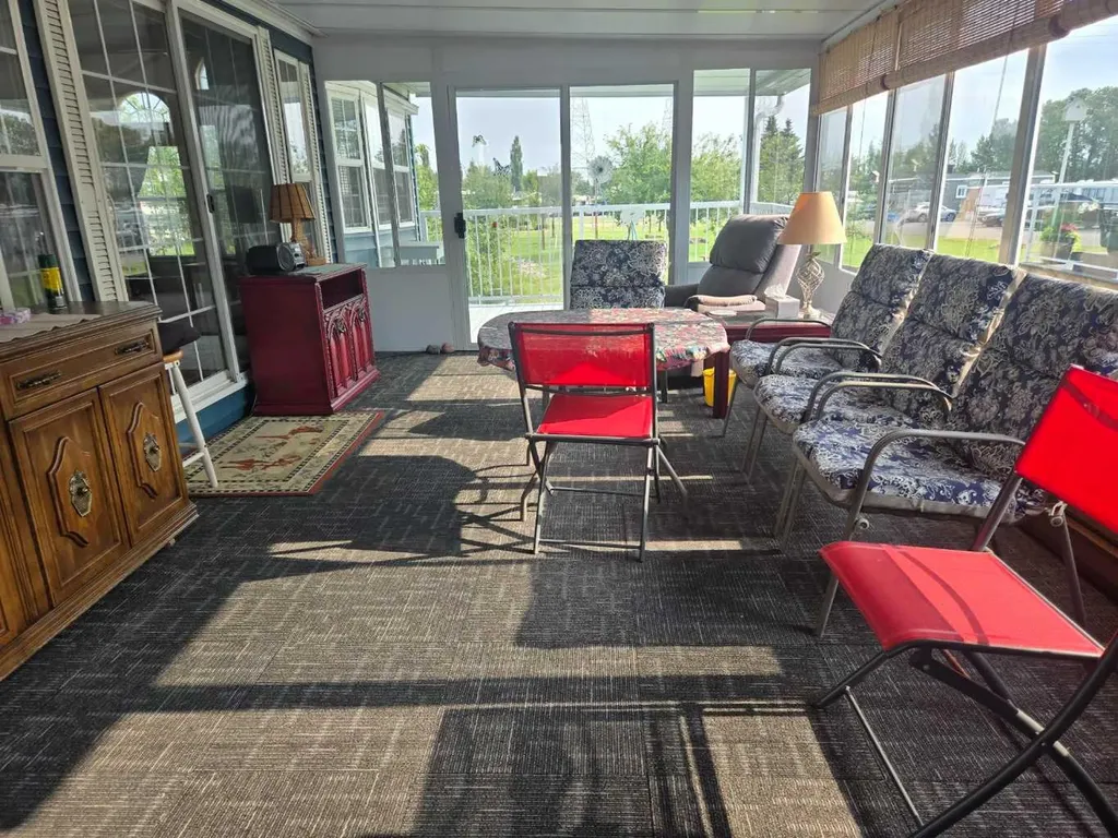 484 Carefree Resort Rural Red Deer County AB T4G 0K6