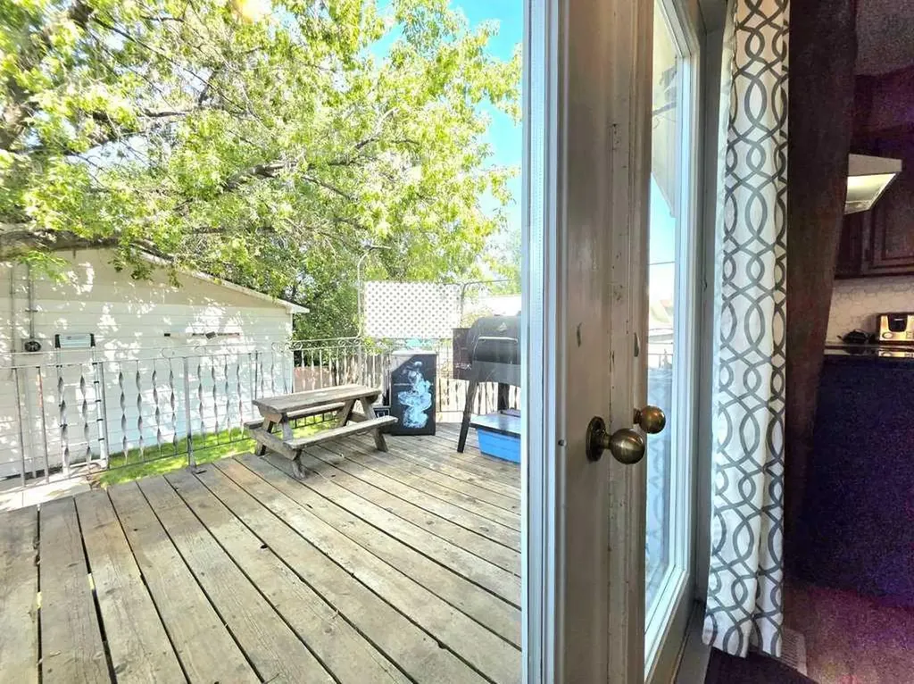 308 5 Street NW Slave Lake AB T0G 2A1