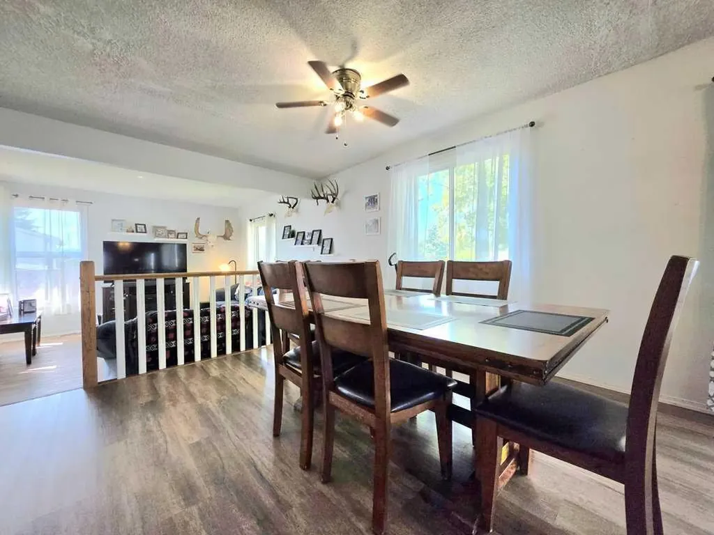308 5 Street NW Slave Lake AB T0G 2A1