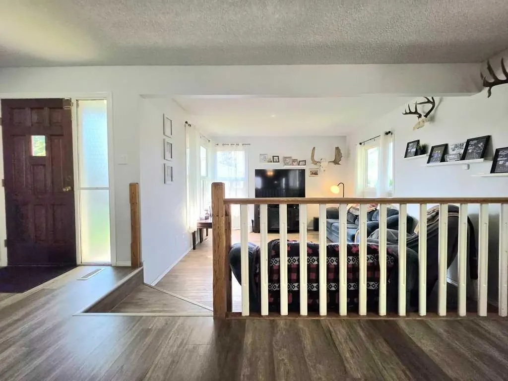 308 5 Street NW Slave Lake AB T0G 2A1