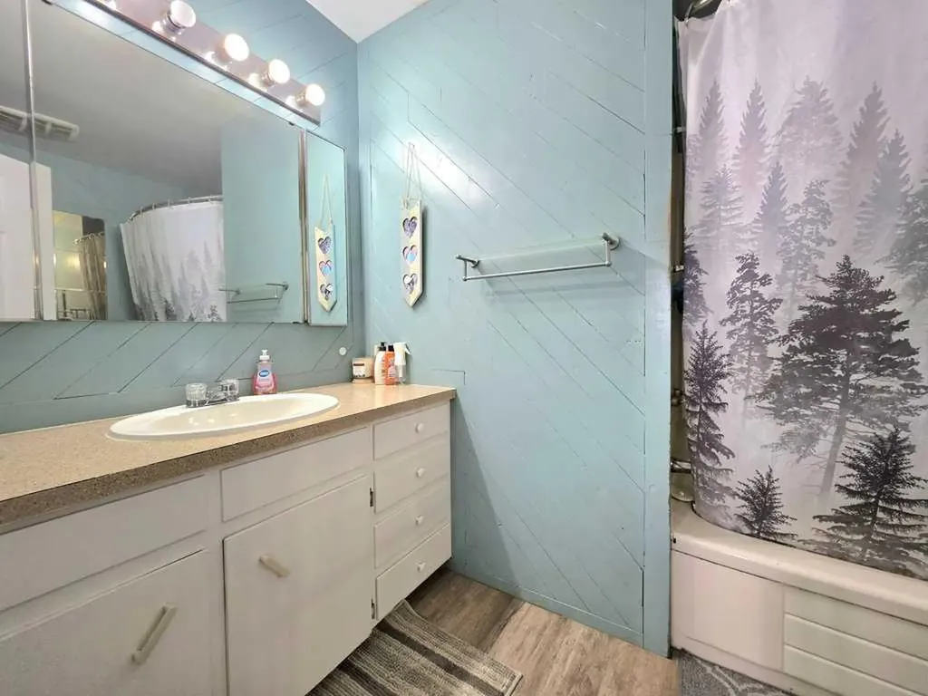 308 5 Street NW Slave Lake AB T0G 2A1