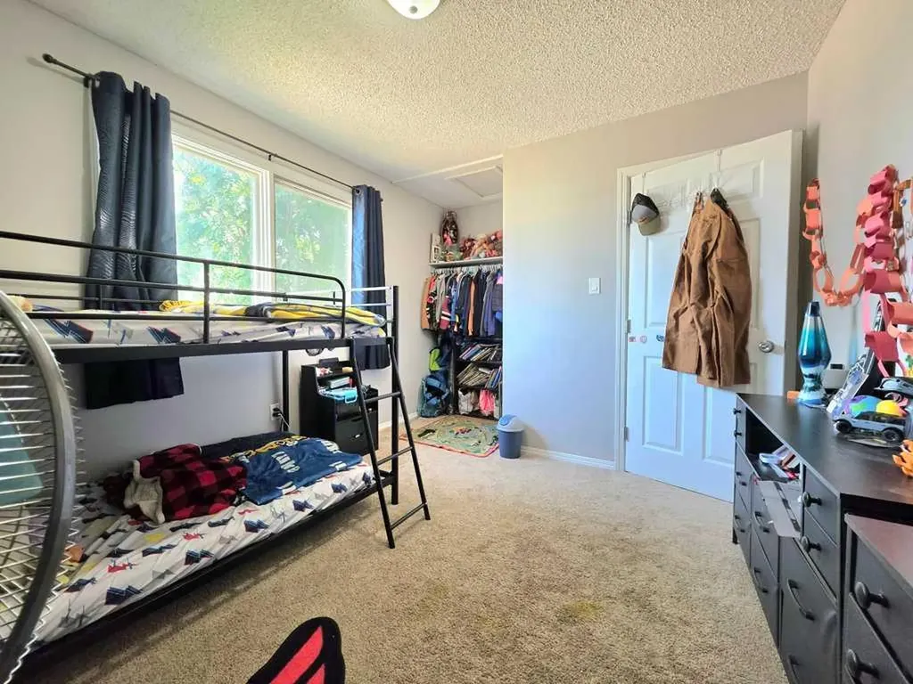 308 5 Street NW Slave Lake AB T0G 2A1