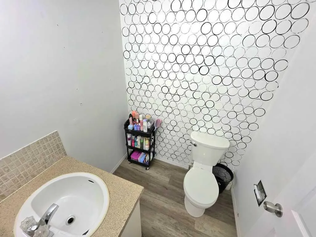 308 5 Street NW Slave Lake AB T0G 2A1