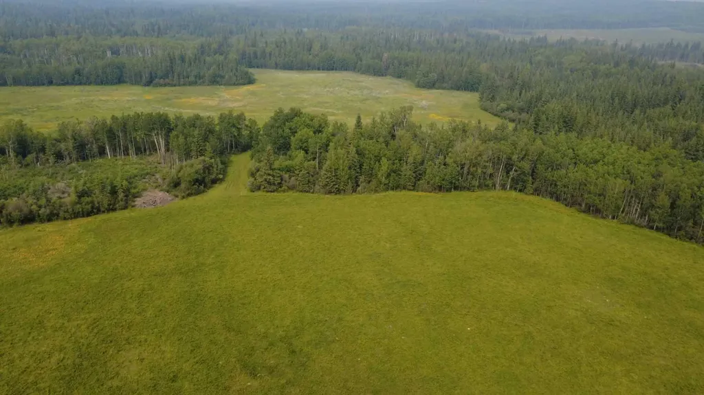 NE16-84-3-W6 Range Road 33 Rural Clear Hills County AB T0H 1L0