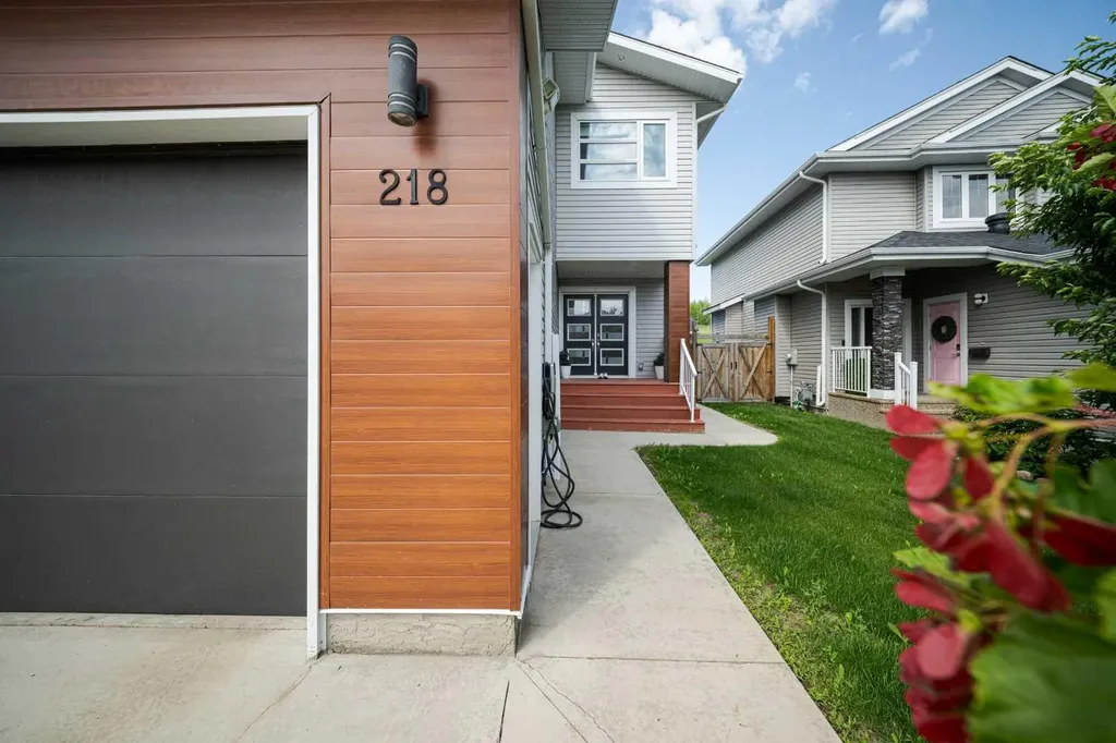 218 Prospect Drive E Fort Mcmurray AB T9K0W7