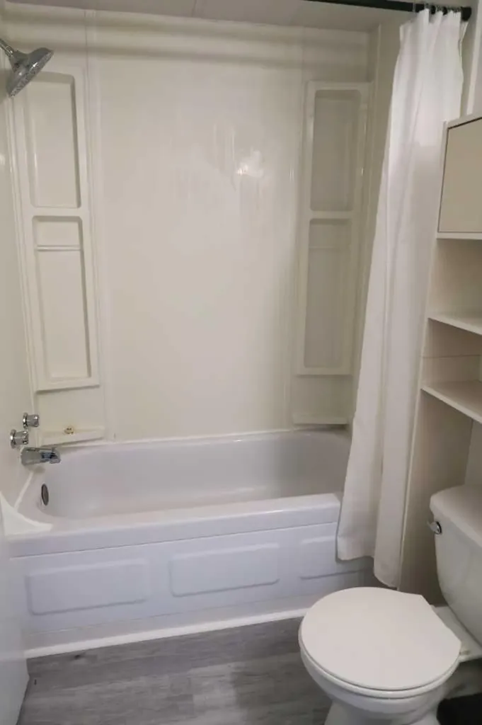 207 4 Street NW Sundre AB T0M 1X0