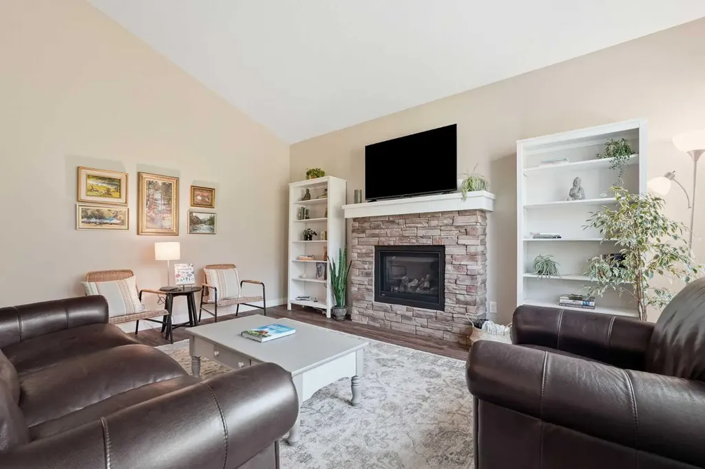 404 Seclusion Valley Drive NE Diamond Valley AB T0L2A0