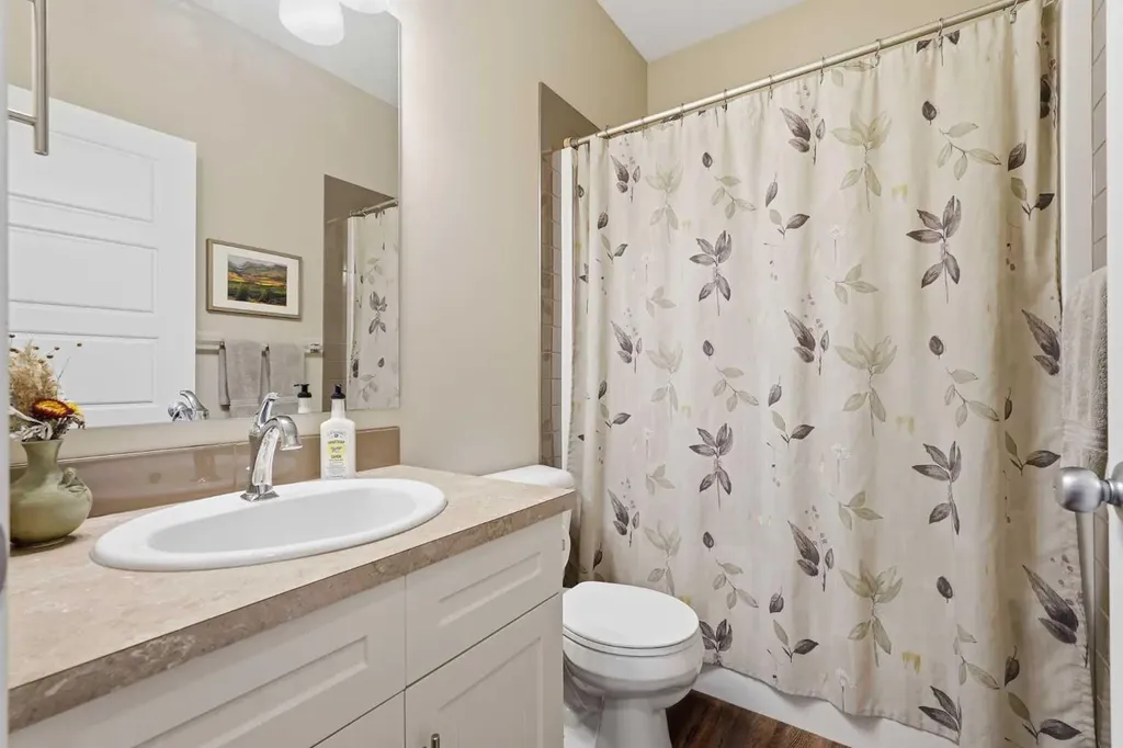 404 Seclusion Valley Drive NE Diamond Valley AB T0L2A0