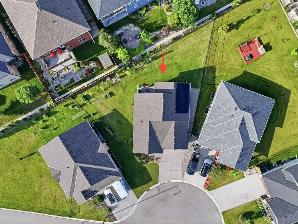 404 Seclusion Valley Drive NE Diamond Valley AB T0L2A0