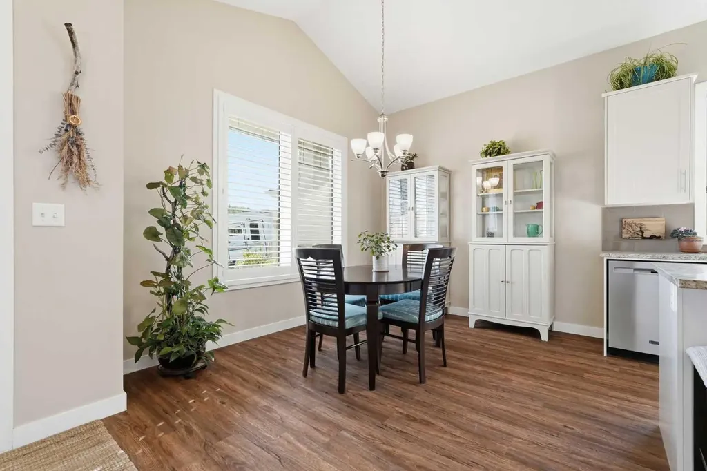 404 Seclusion Valley Drive NE Diamond Valley AB T0L2A0