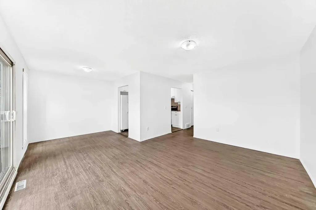 66 Fonda Drive SE Calgary AB T2A6E6