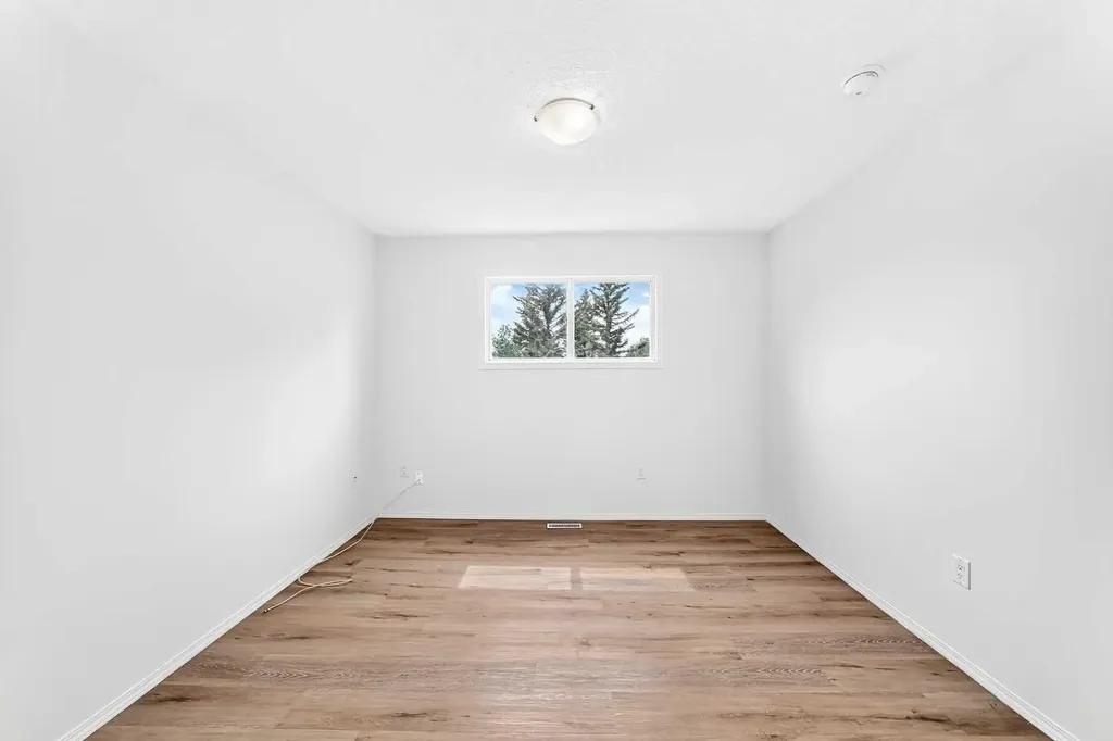 66 Fonda Drive SE Calgary AB T2A6E6