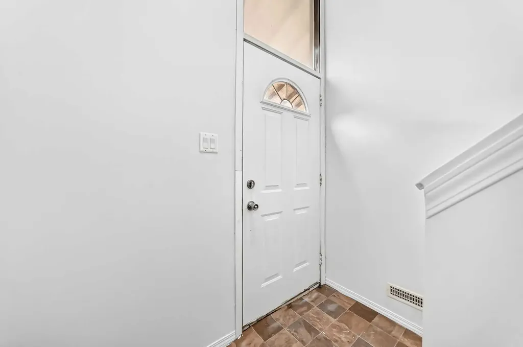 66 Fonda Drive SE Calgary AB T2A6E6