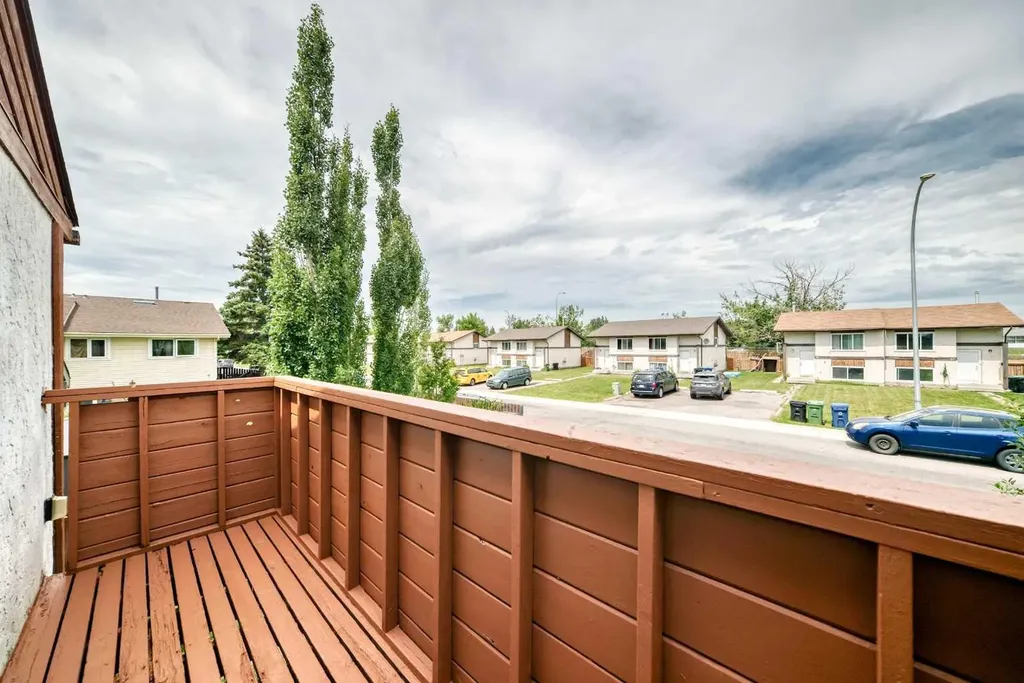 66 Fonda Drive SE Calgary AB T2A6E6