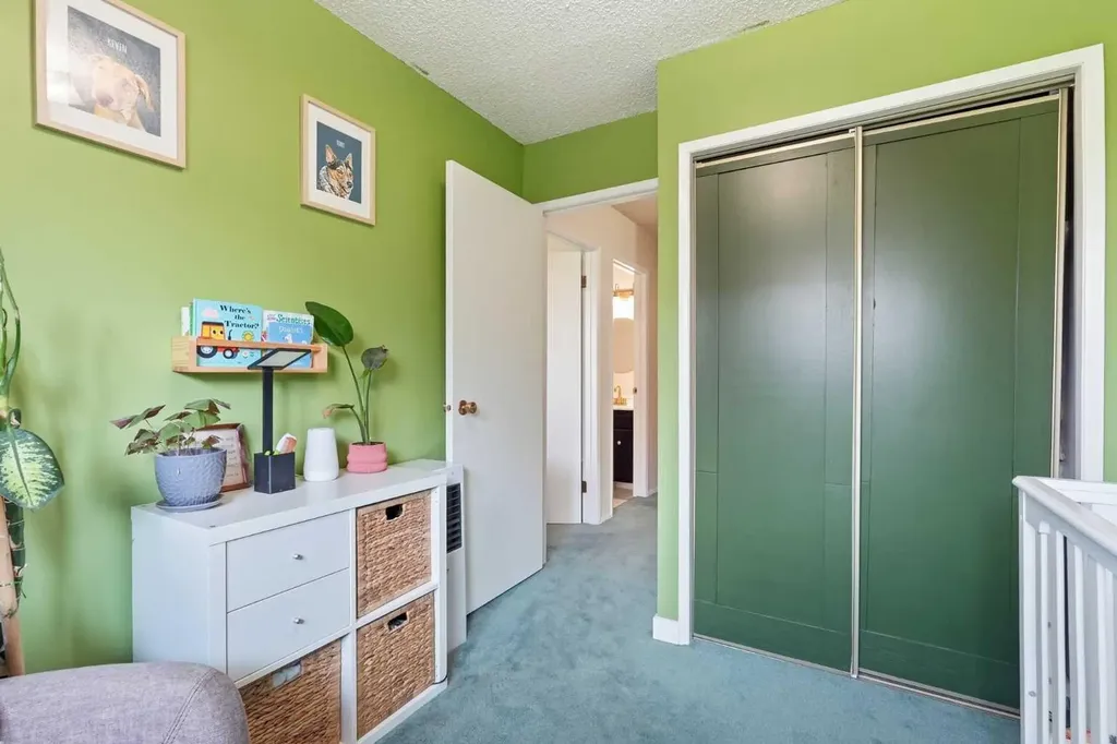 6503 Ranchview Drive NW Calgary AB T3G 1P2