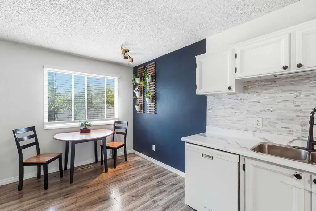 6503 Ranchview Drive NW Calgary AB T3G 1P2
