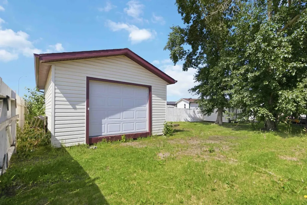 336 Grenfell Crescent Fort Mcmurray AB T9H2M9
