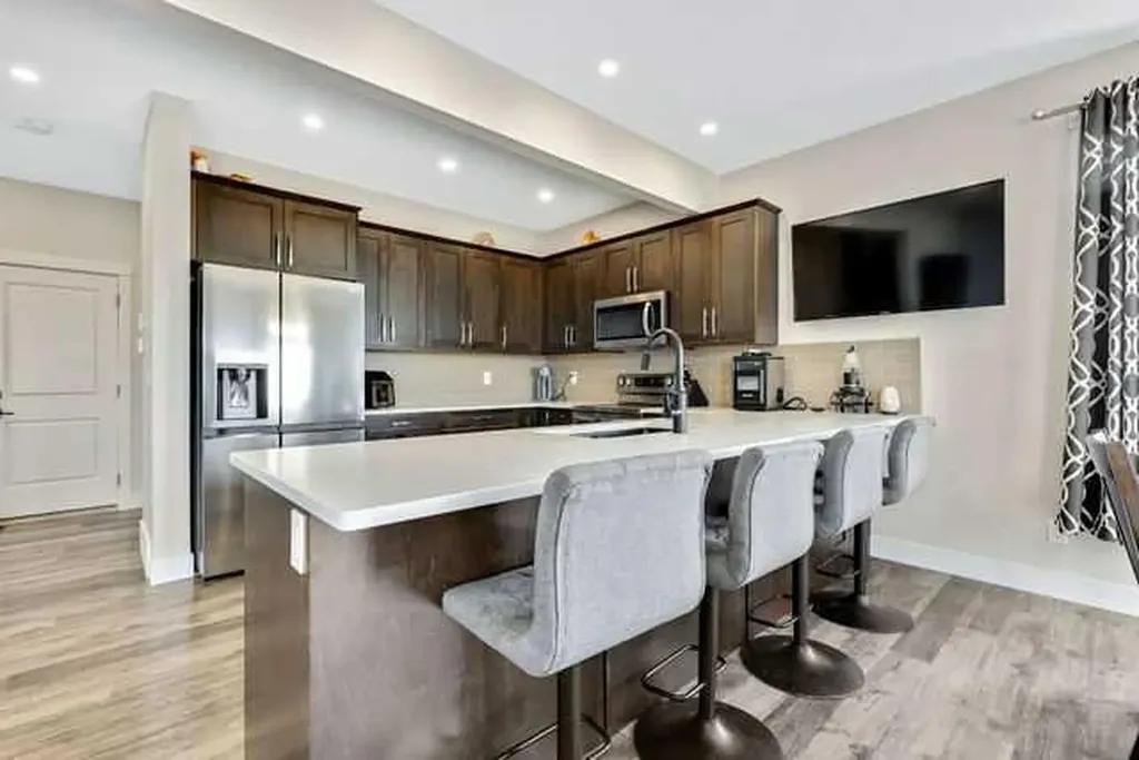 27 Gardner Close Rural Foothills County AB T0L 0P0