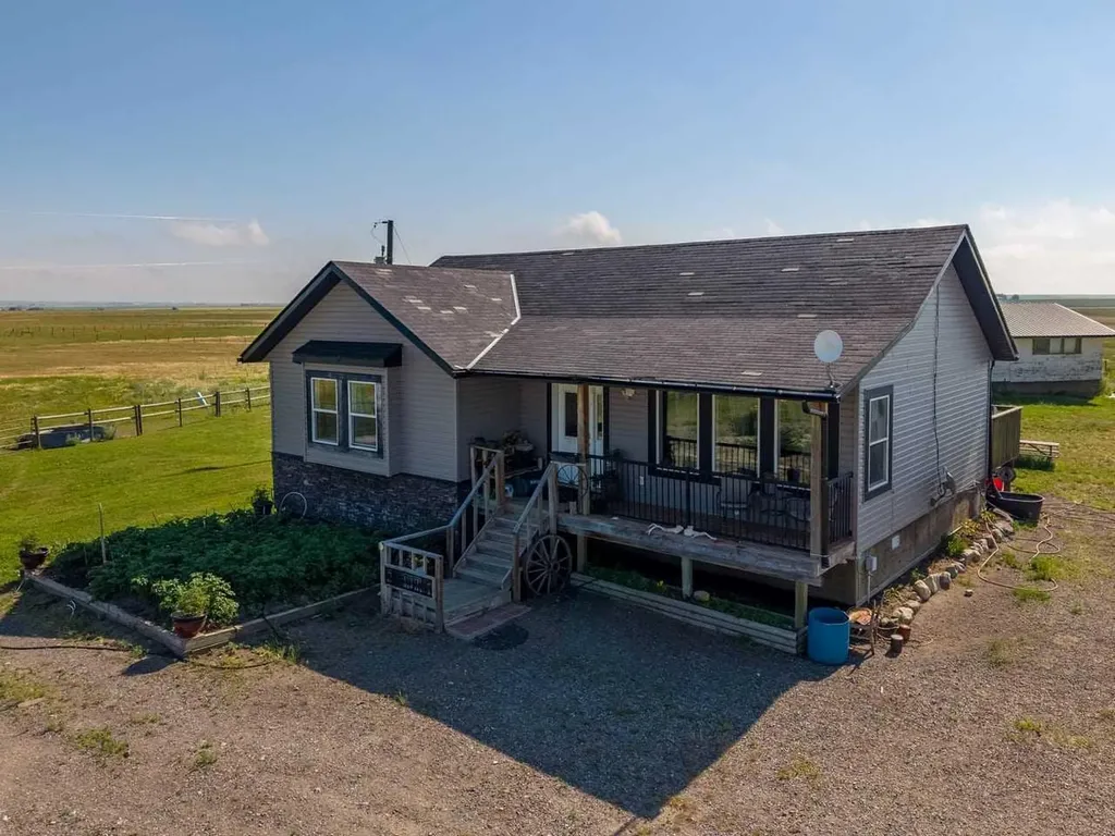 181031 Rr 255 Rural Vulcan County AB T0L0L0