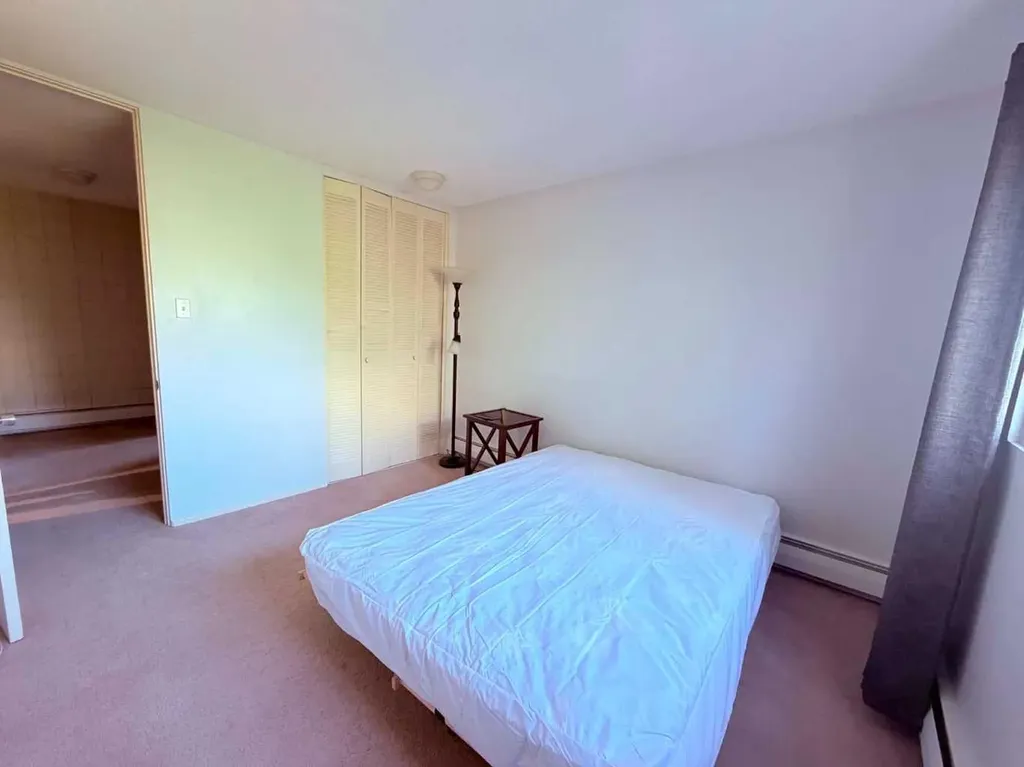 6919 Elbow Drive SW Calgary AB T2V 0E6
