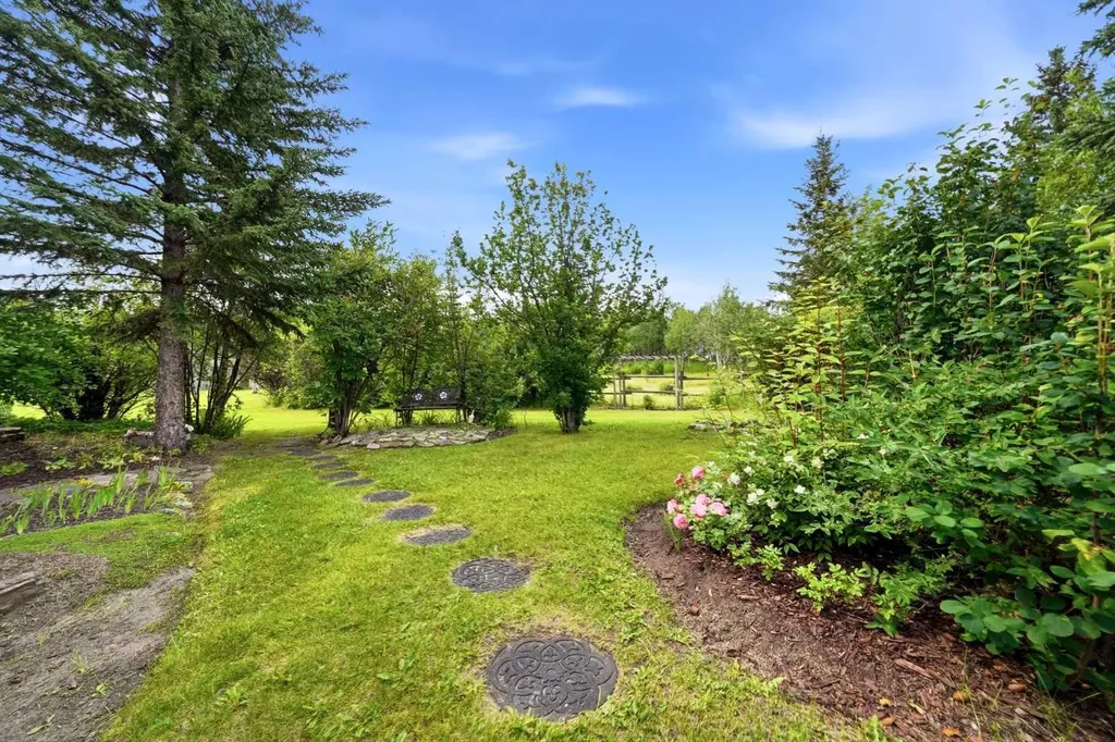 32545 Range Road 25 Rural Mountain View County AB T4H 4B9